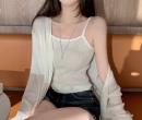 台中學生送茶：小雅162.C.46.19歲 溫柔女友求認養！可愛的大一女孩
